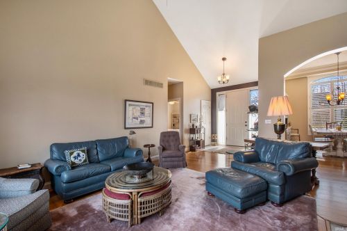 1540 Lake George Dr, Mishawaka IN  46545-4065 exterior