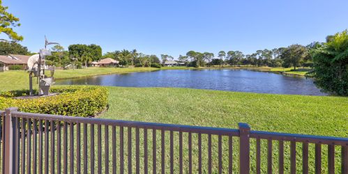 5215 Estates Dr, Delray Beach FL  33445-4385 exterior