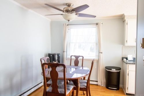 34 Lester St, United States Coast Guard Ac CT  06320-4327 exterior