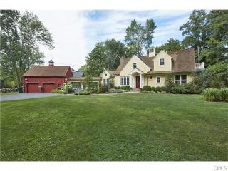 48 Olmstead Ln, Ridgefield, CT 06877-5526