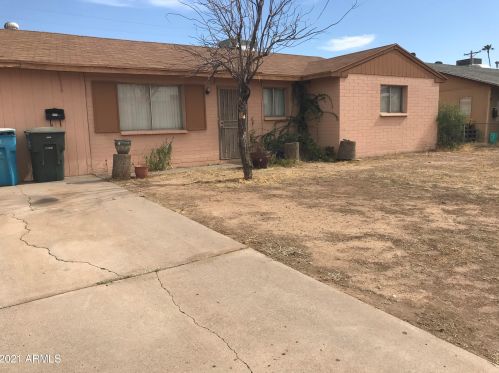 8135 Clarendon Ave, Phoenix, AZ 85033-3426
