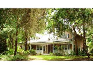 15720 Acorn Cir, Tavares, FL 32778-9799