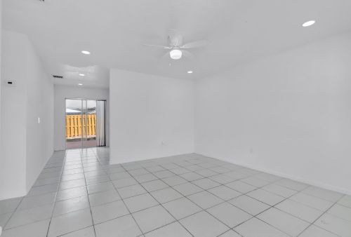 5292 Cannon Way, West Palm Beach FL  33415-3700 exterior