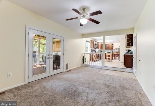13601 Brass Harness Ct, Herndon VA  20171-3364 exterior