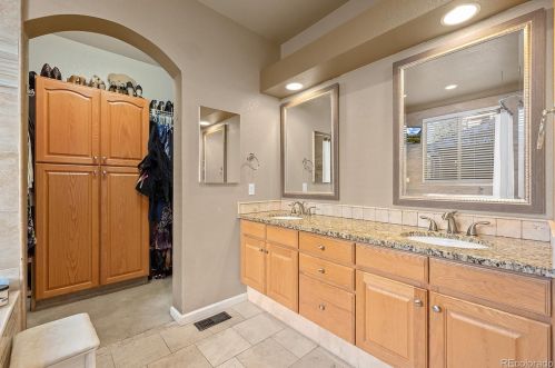 20757 Caley Pl, Denver CO 80016-3184 exterior