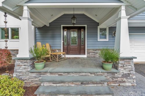 40 Putnam Rd, East Brunswick, NJ 08816-2748