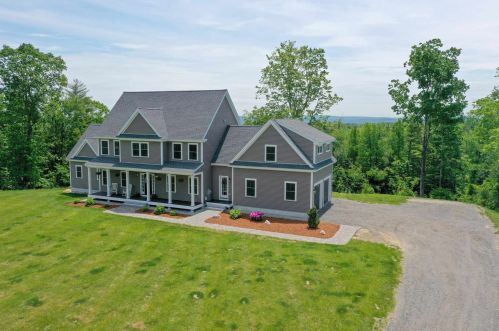 52 Purgatory Rd, Mount Vernon, NH 03057-1505