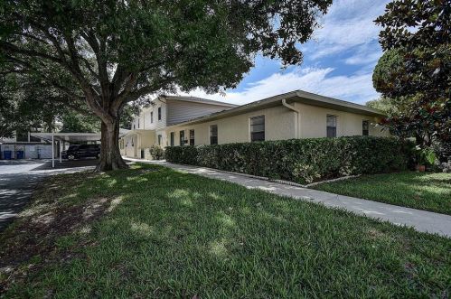 6248 Gretna Green Ct, Pinellas Park FL  33781-4826 exterior