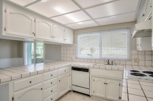 6960 Vista Del Sol, Gilroy CA  95020-9544 exterior