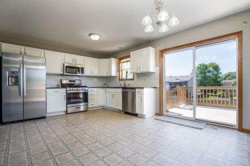 7403 Merganser St, Hobart IN  46342-6939 exterior