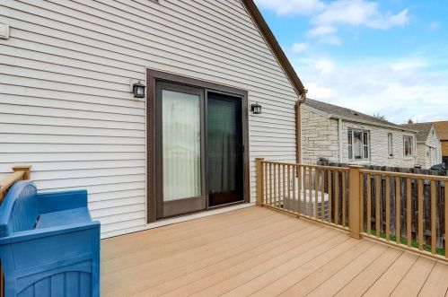 3822 52nd St, Milwaukee WI  53216-2308 exterior