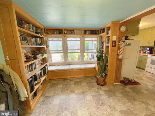 248 Hill Top Ct, Richmond National Battlefiel VA  22835-7135 exterior