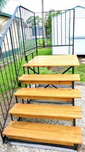 10435 Wood Smoke St, Saint James City FL  33956-3238 exterior