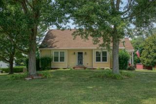 2125 Watertown Pl, Clarksville, TN 37043-2115