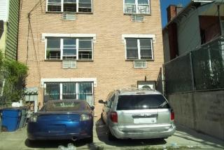 1897 Crotona Ave, Bronx, NY 10457-6401