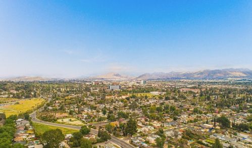 4684 Linwood Pl, Riverside CA 92506-1029 exterior