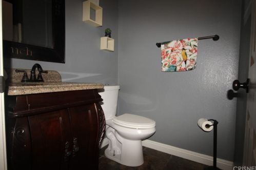 5823 Spice St, Lancaster CA  93536-2348 exterior