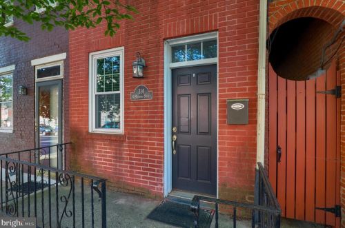 314 Mulberry St, Lancaster, PA 17603-2952