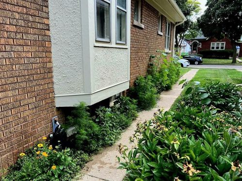 4533 41st St, Milwaukee WI  53209-5817 exterior