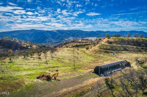 13001 Koenigstein Rd, Santa Paula CA  93060-9667 exterior