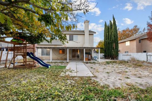 44644 Stillwater Dr, Lancaster CA  93536-6457 exterior