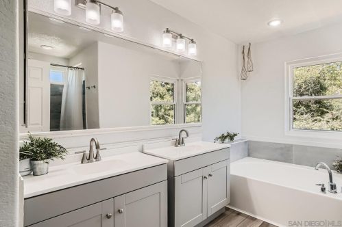 4727 Garfield St, La Mesa CA  91941-5405 exterior