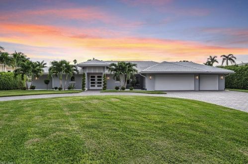 2263 Trout Ct, Naples, FL 34102-1540