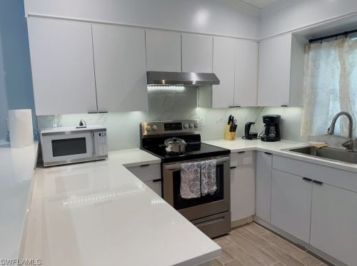 4877 30 St, Lehigh Acres FL 33973-6638 exterior