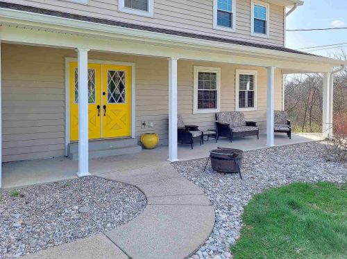 5413 Petersburg Rd, Petersburg, KY 41080-9353