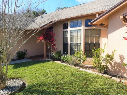1110 Heather St, Fort Pierce, FL 34983-2454