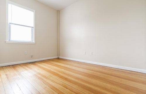 328 Avenue A, Bayonne NJ  07002-1320 exterior