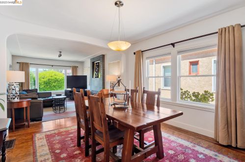 2834 60 Ave, Oakland CA 94605-1504 exterior