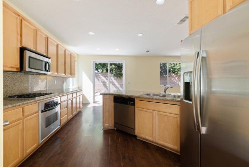 1015 Lucio St, Manteca CA  95336 exterior