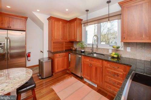 266 Park Ave, Camden NJ  08108-2921 exterior