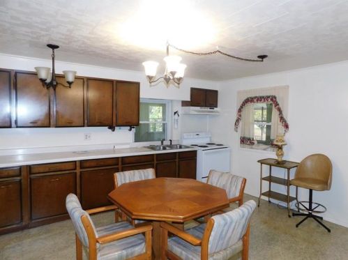 360 Everson Valley Rd, South Connellsville PA  15425-6016 exterior