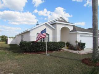 456 Lady Diana Dr, Davenport, FL 33837-7677