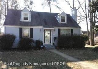 7019 Aronow Dr, Falls Church VA  22042-1804 exterior