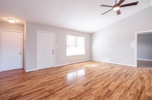 6 Frances Dr, Newport, KY 41076-9739