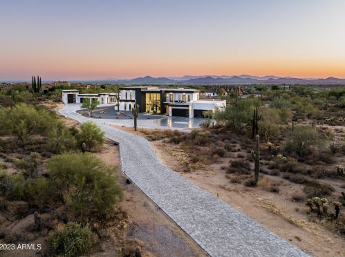 9411 Happy Valley Rd, Scottsdale, AZ 85255-2224