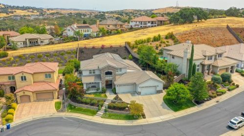 1781 Summer Cloud Ct, Folsom CA  95630-6249 exterior