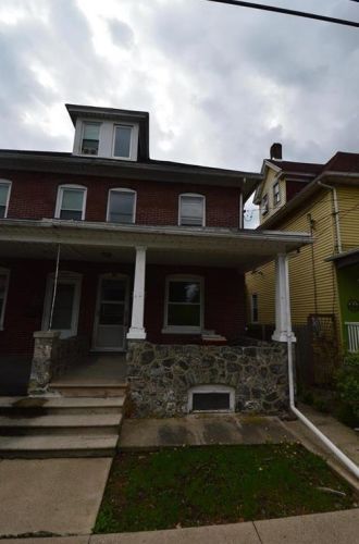 155 Saint Joseph St, Easton, PA 18042-6263