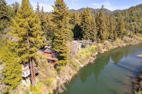 14625 River Rd, Guerneville, CA 95446-8007