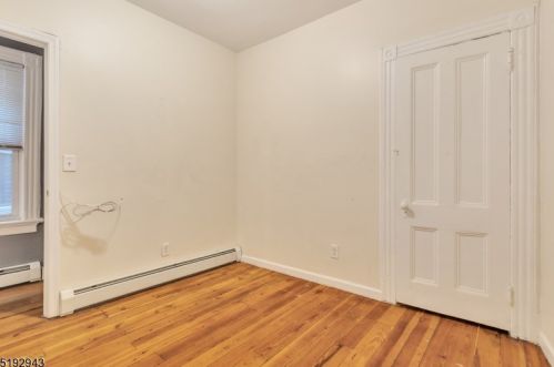 87 Clifton Ave, Newark NJ  07104-1017 exterior