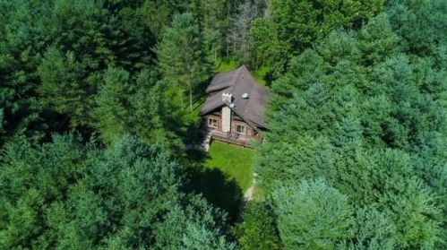 16512 Log Home Rd, Laurelville OH  43135-9641 exterior