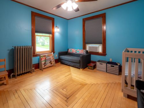 15 Pearl St, Dover NH  03820-3146 exterior