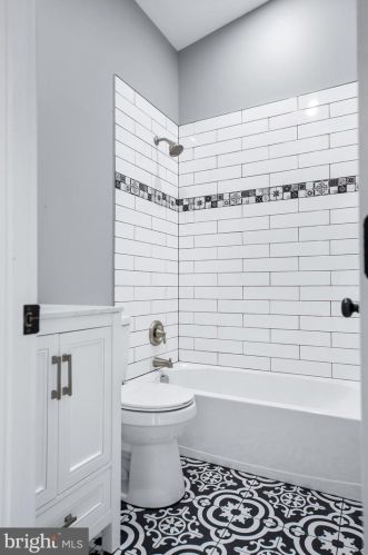 1824 Arkansas Ave, Atlantic City NJ  08401-1502 exterior