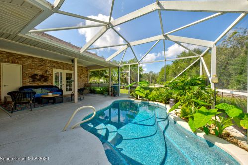 3910 Wateroak Way, Titusville FL  32796-1475 exterior