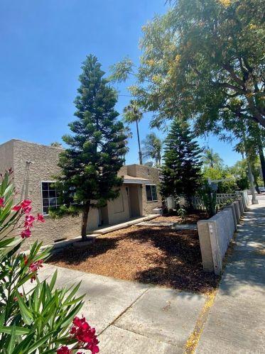 842 Anaheim Blvd, Anaheim, CA 92805-1901
