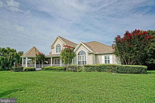 111 Marina Dr, Lewes, DE 19958-1276