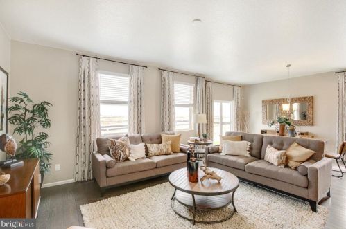 17472 Jackson Dr, Bowling Green VA  22427-9329 exterior